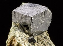 Perovskite-mineral-solar-cell-panel-material-3